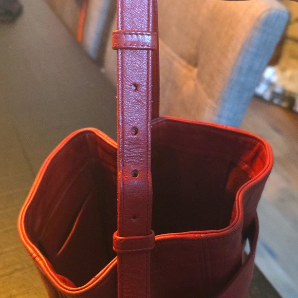 Coach‎ Vintage Soho Pleated Bucket Bag In Rust Color - Picture 12 of 13